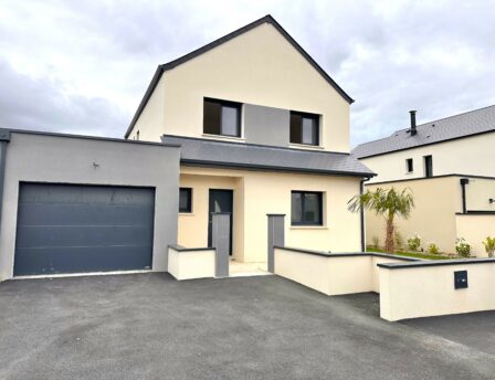 Courteam, spécialiste du courtage en crédit immobilier et en immobilier à Caen, propose à la vente cette maison située à Eterville.